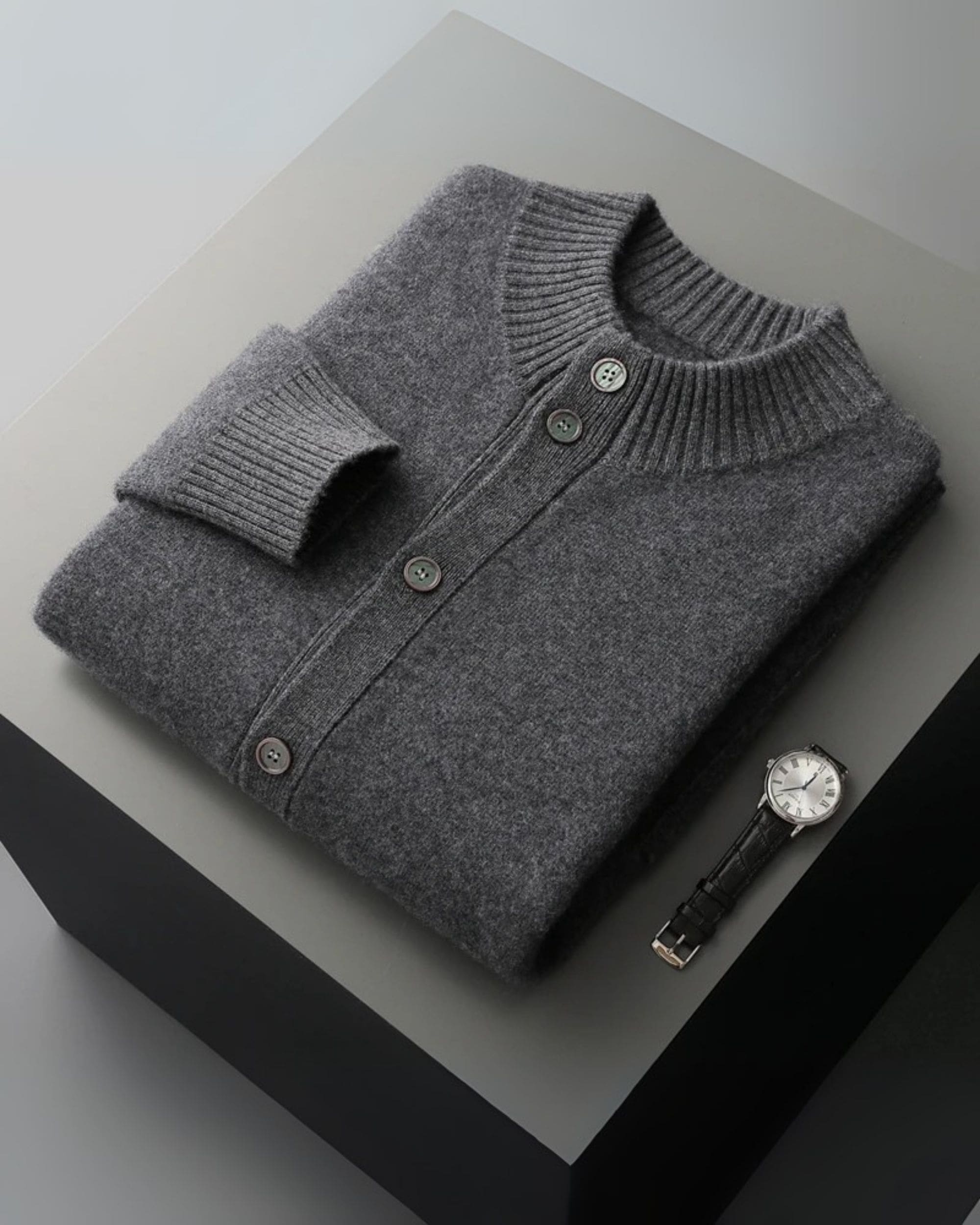 100% Cashmere High-Neck Buttoned Cardigan