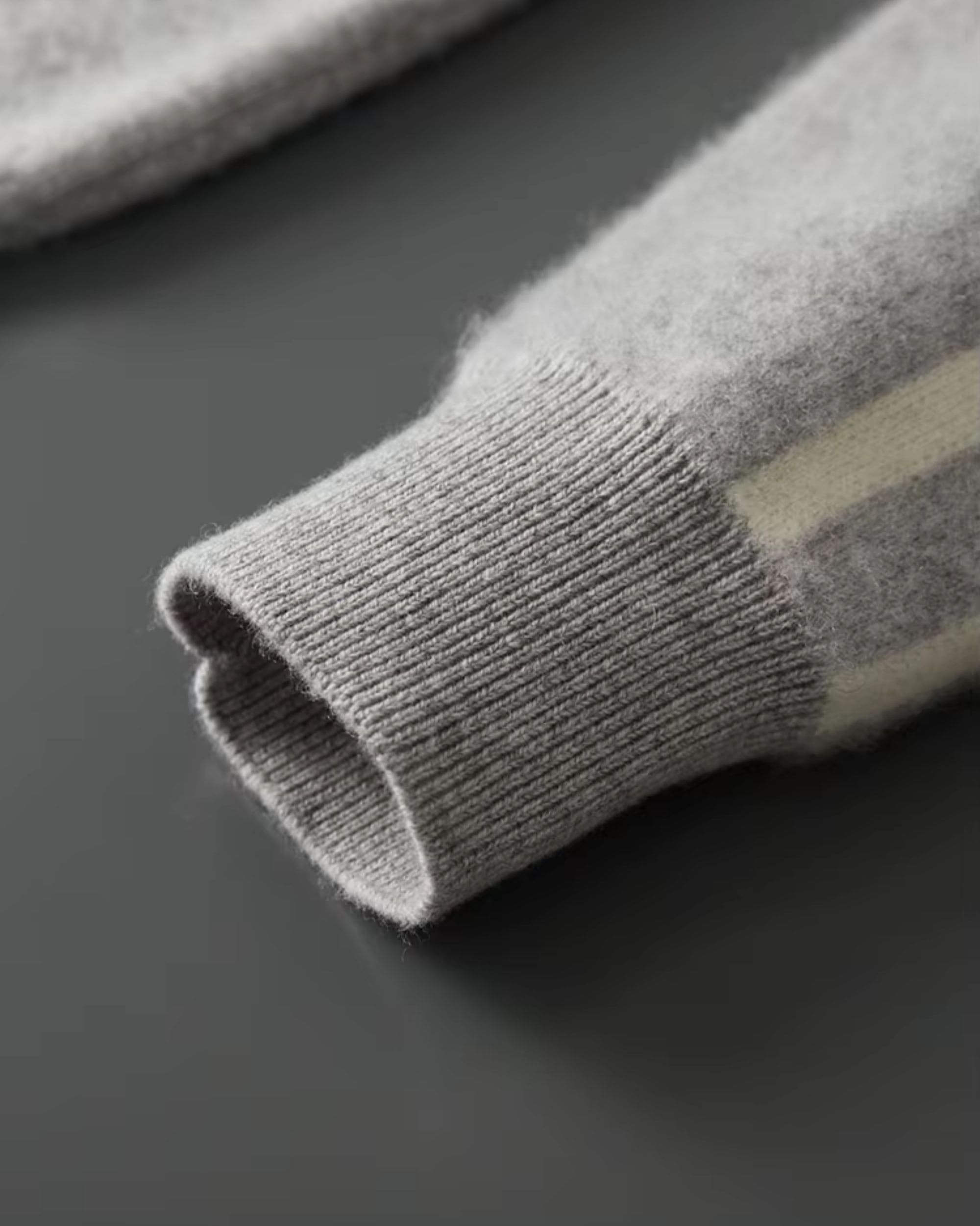 Merino-Cashmere Contrast Sleeve Knit