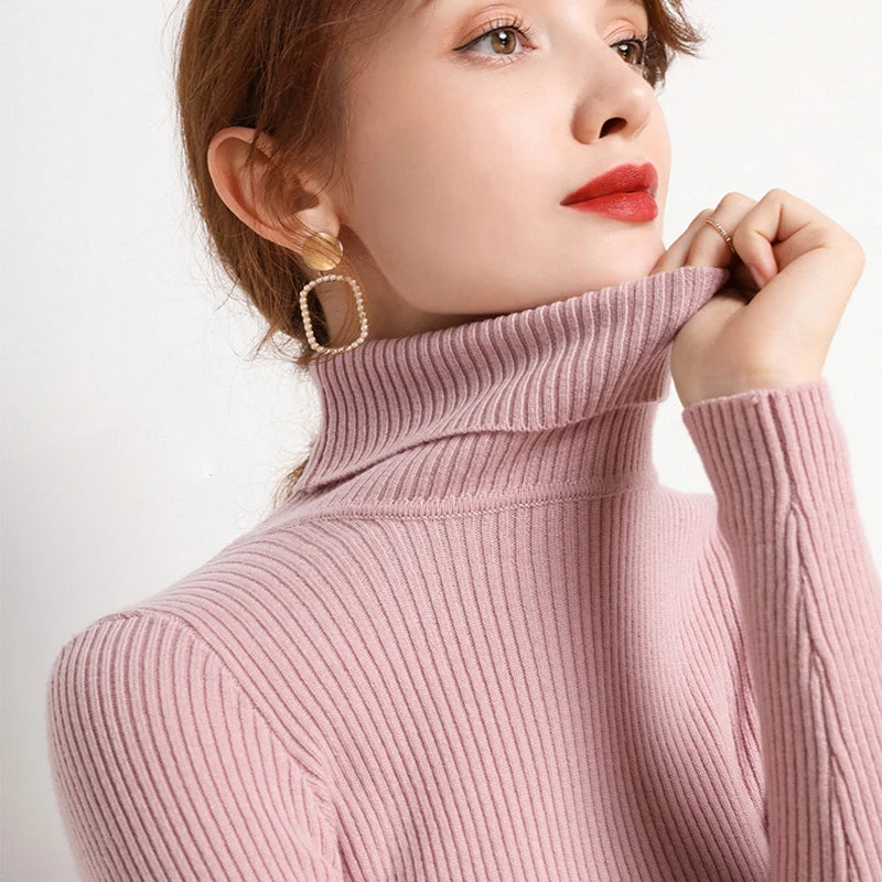 Turtleneck blouse - Winter Essential