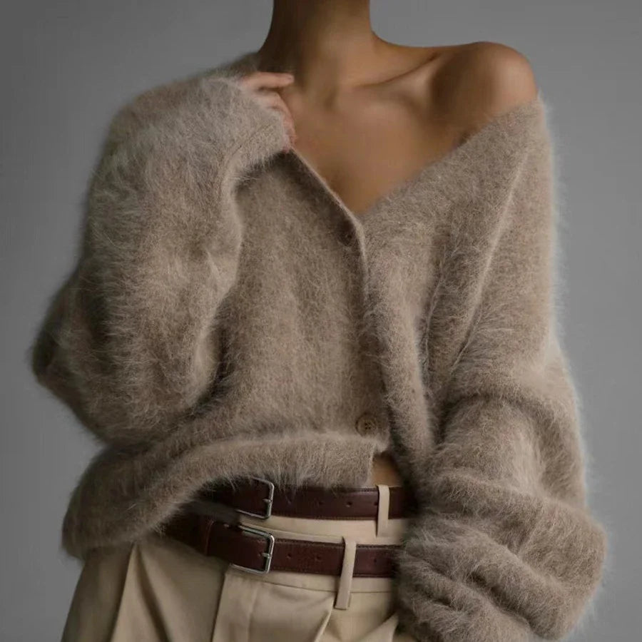 Notting Hill Oversized Knit - Oversized winter cardigan