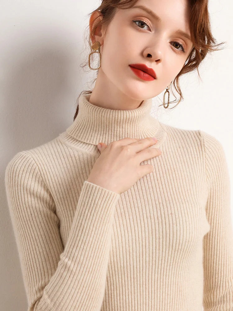 Turtleneck blouse - Winter Essential