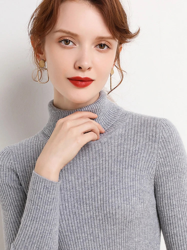 Turtleneck blouse - Winter Essential